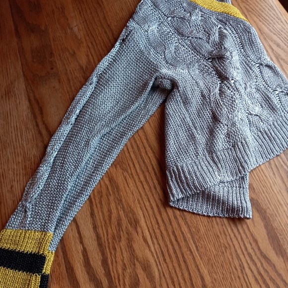 Rag & Bone Metallic Silver Emma V Neck Sweater Size S Academia Preppy Old Money - Picture 11 of 14